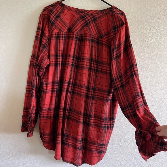 Universal thread plaid flannel tunic top - Picture 4 of 4